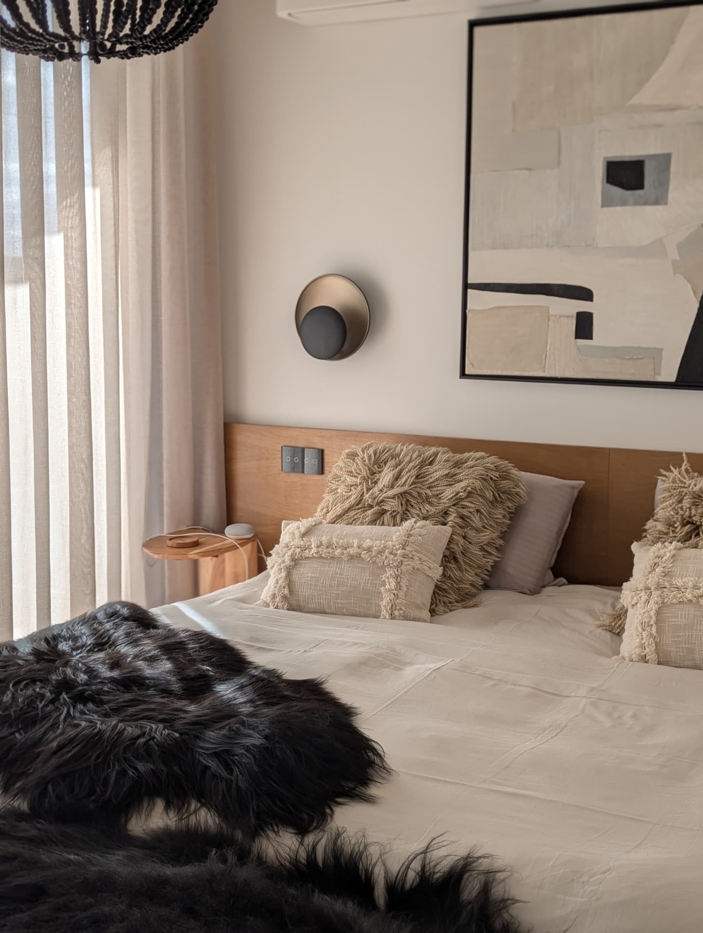 Serene Bedroom — Cascais