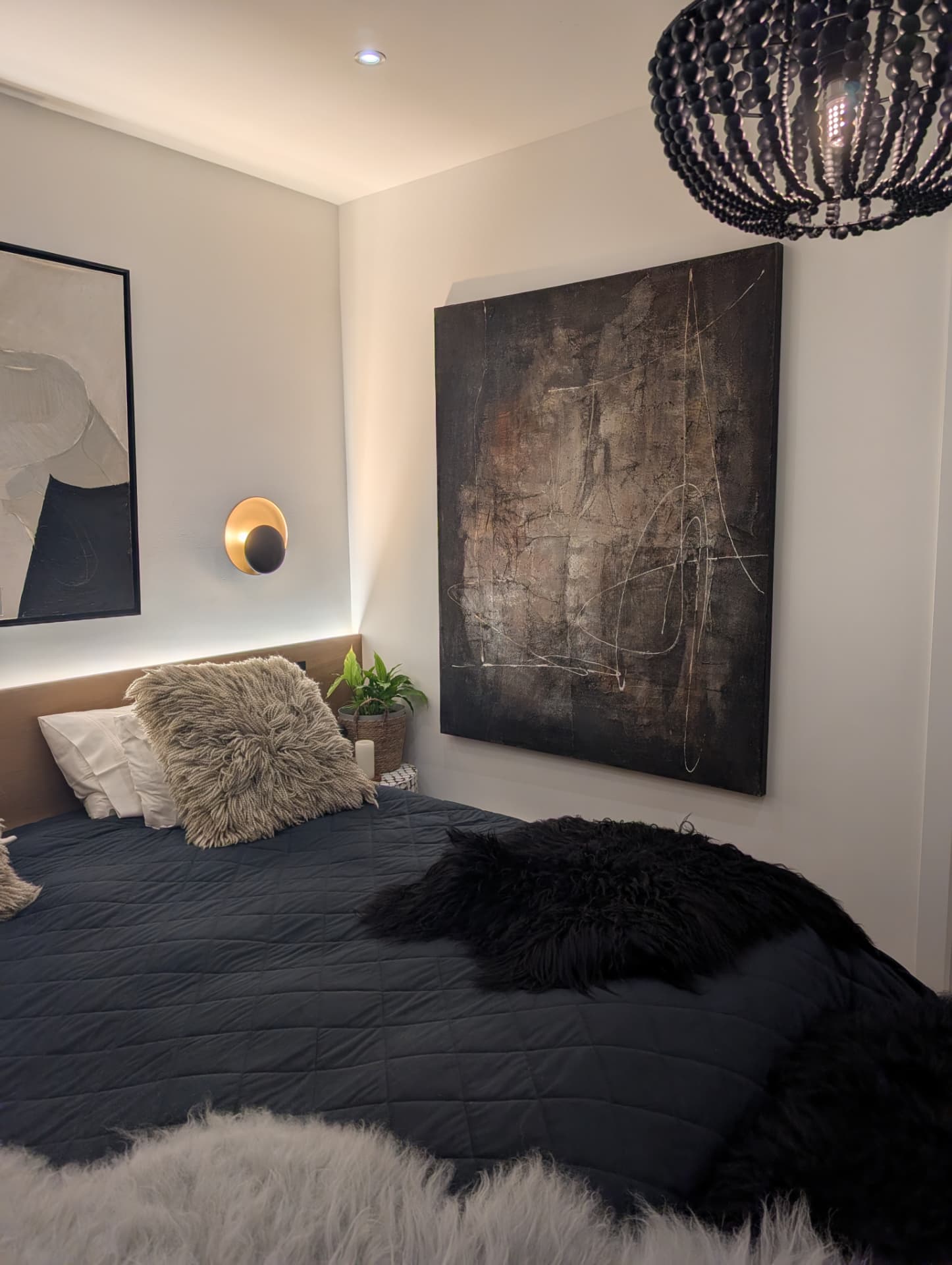 Charcoal Bedroom — Beloura