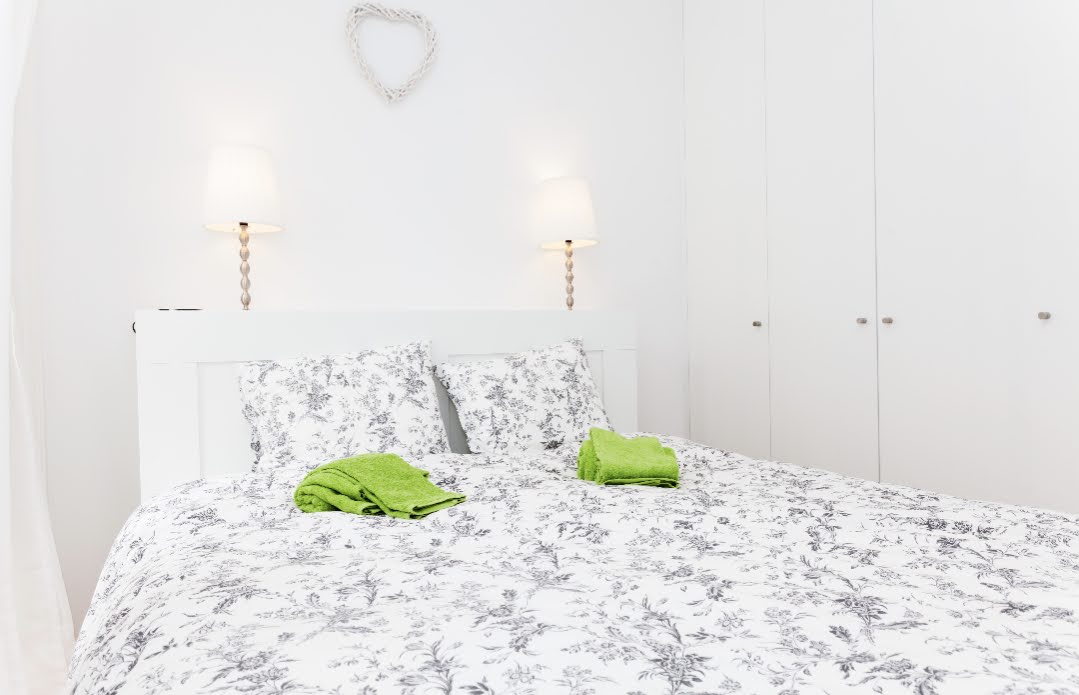 Toile Bedroom — Lisbon